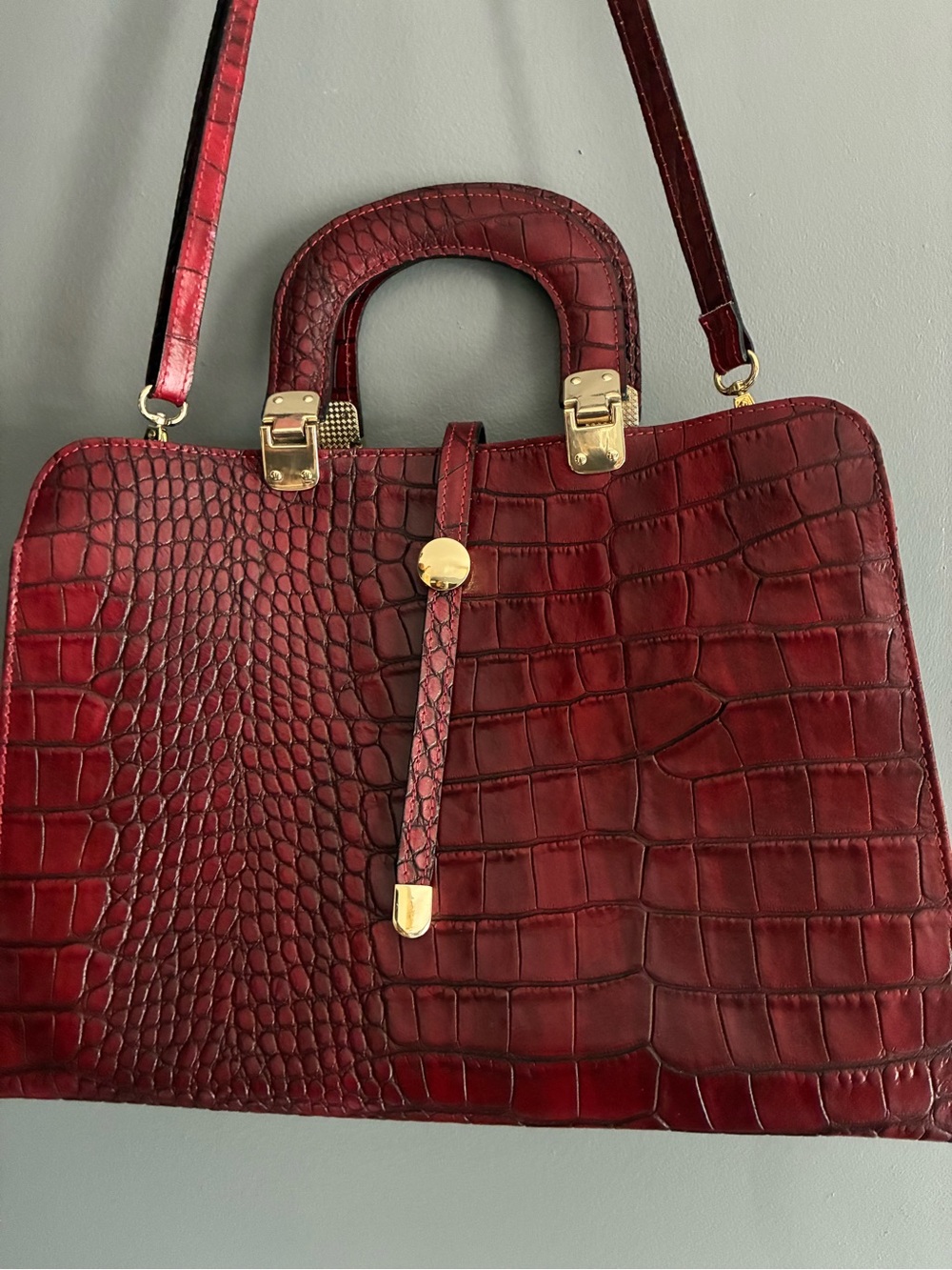 Italian Genuine Leather Classic Croc-Embossed Structured Satchel - Picture 2 of 8